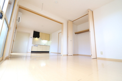 【洋室】 | リビングタウン桶川朝日B