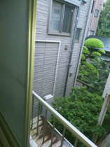 開放的で明るい空間を演出してくれるバルコニーです