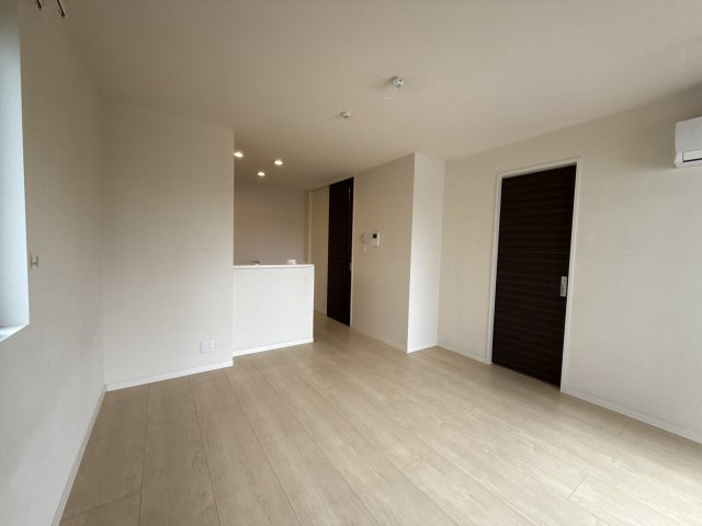 レトワールの居間・リビング