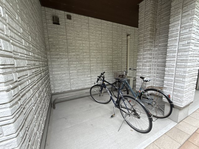 レトワールの駐車場