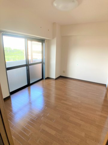 ルミエールの居間・リビング