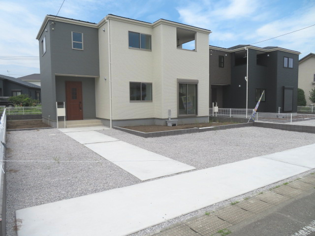 第1吉井町矢田（全3棟）2号棟の外観