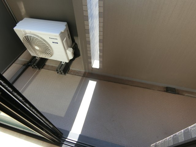 ルーブル川崎中丸子弐番館のバルコニー|他のお部屋の参考写真となります。