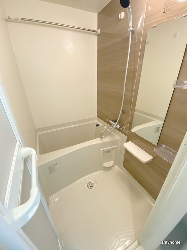 リヴェント福島野田　仲介手数料無料の浴室