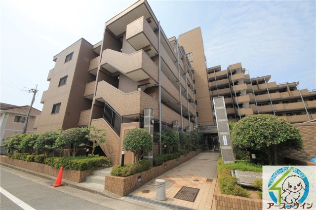 グランプレステージ明石魚住駅前の外観