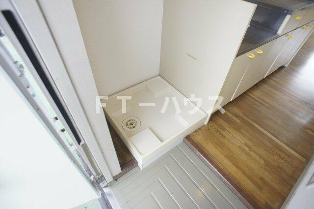 エステートピアタジマの洗面所