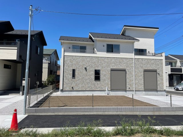 藤岡市下栗須（全11棟）6号棟の外観|建物完成済みでございます。お部屋のご内覧可能でございます。お気軽にお問合せ下さいませ(^▽^)/