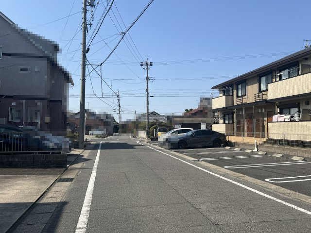 アイリスハイツの周辺|接面道路