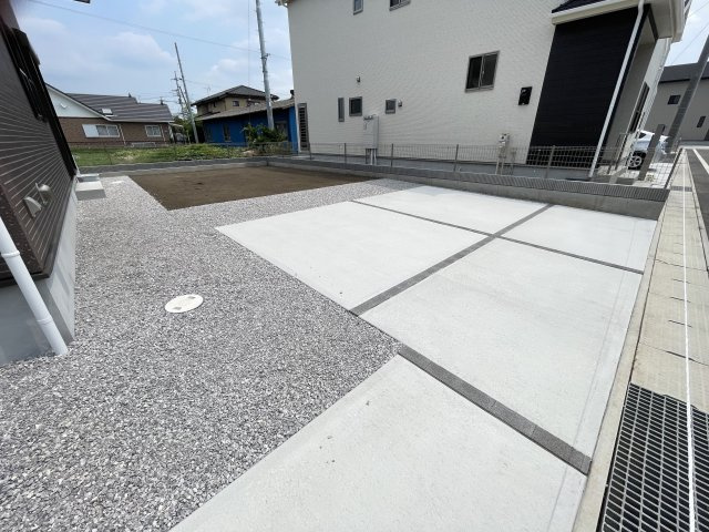 藤岡市下栗須（全11棟）11号棟の駐車場