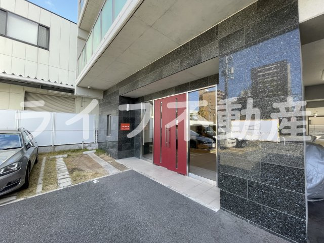 ARCENCIEL SQUARE TAKAIDAのエントランス|建物の内部です