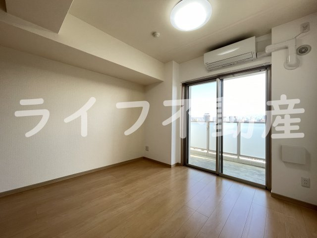 ARCENCIEL SQUARE TAKAIDAの居間・リビング|ゆったりとした居間です
