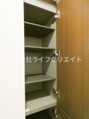 【玄関】 | シャンブル ドゥ エスポワール