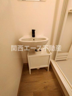  | 中石切町４丁目貸家