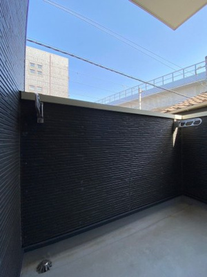 【バルコニー】 | サンフロンティエール | 別号室の写真になります。現況優先。
