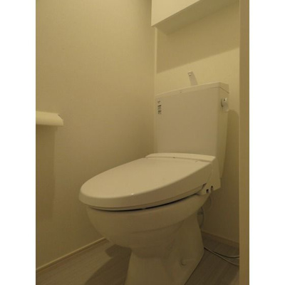 【トイレ】 | メゾンド・メーヒラ | 別号室の写真になります。現況優先。