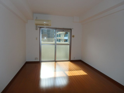 【バルコニー】 | アール六本松駅前 | 別号室の写真になります。現況優先。
