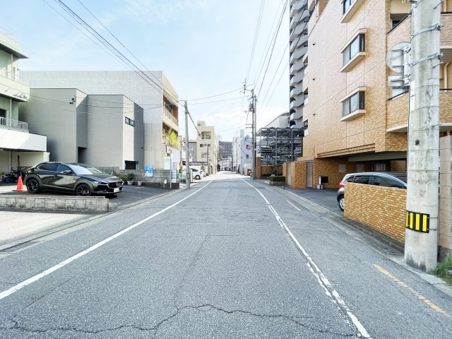 ダイアパレス新内町の周辺