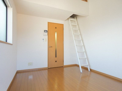 【内装】 | ティーファイブ吉塚 | 別号室の写真になります。現況優先。