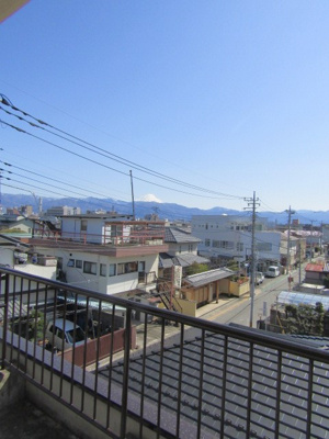 【展望】 | 【事務所付き中古戸建】　甲府市塩部3丁目 | 眺望