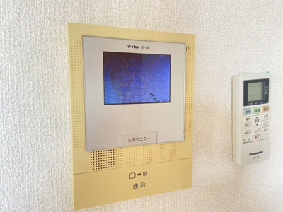 【セキュリティ】 | コンフォートベネフィス周船寺 | 別号室の写真になります。現況優先。