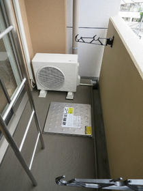 【バルコニー】 | シッタビスタ神戸下山手通