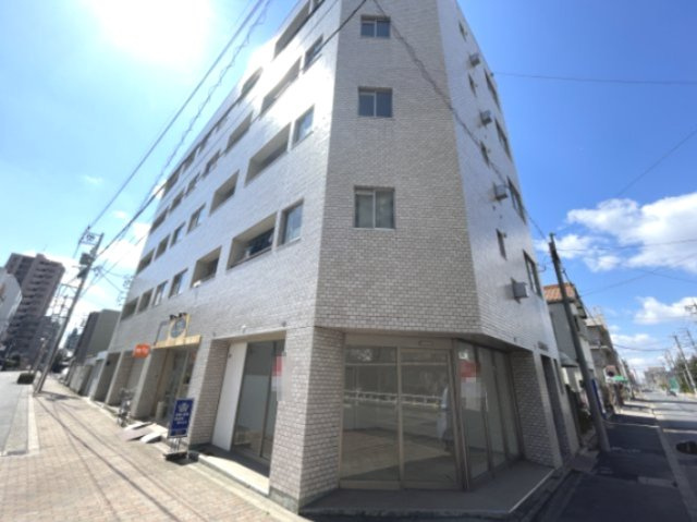 坂野ビルの間取り