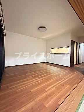【居間・リビング】 | エステートマンション今宿