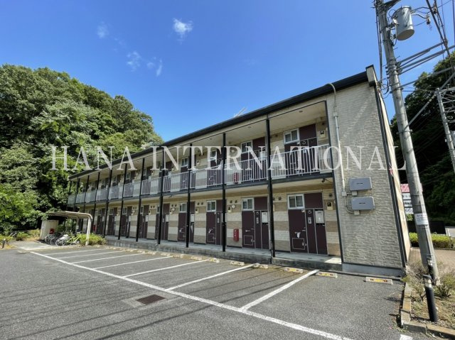 レオパレストミーズの外観