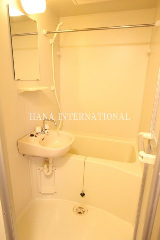 レオパレストミーズの浴室