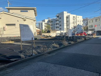 【前面道路含む現地写真】 | 前面道路公道幅員4m含む現地写真です