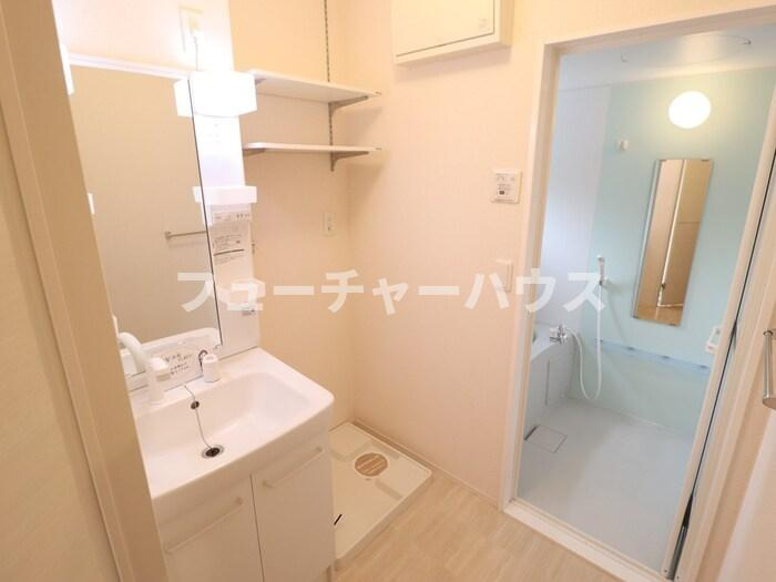 カーサ　コモドの洗面所