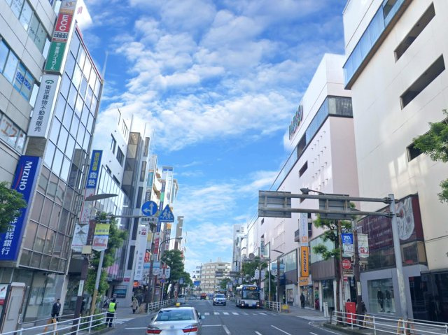 興松ビルの周辺