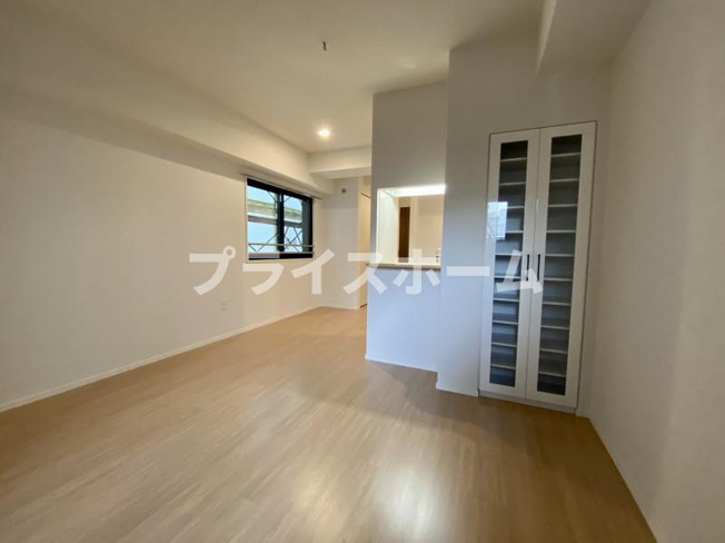 【居間・リビング】 | エスポワール筑紫通り　プライスホームなら仲介手数料0円！