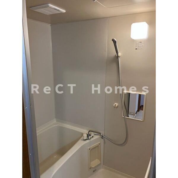 ファミール蓼野の浴室