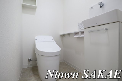 【トイレ】 | リアレクト白壁 | 清潔感のあるトイレです