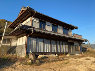 【外観】 | 趣ある外観の古民家♪現況と異なる場合は、現況優先とします。