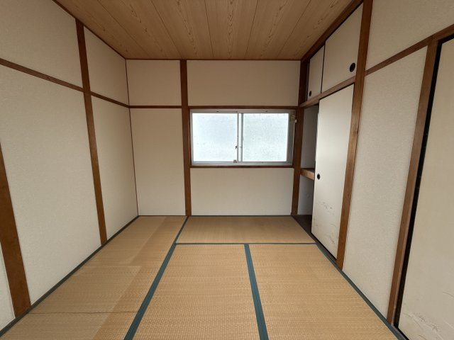 東今宿山名貸家の子供部屋