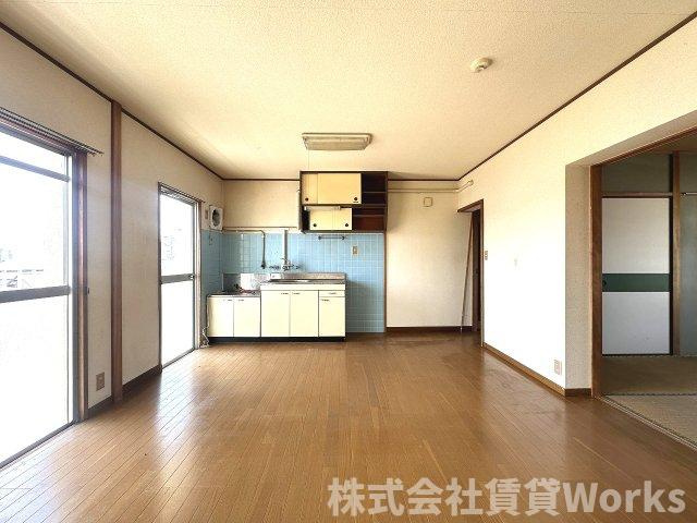 第3近藤ビルの居間・リビング|使いやすい居間です