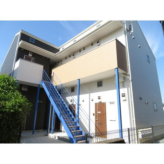 川崎市多摩区宿河原２丁目のアパートの外観