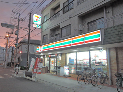 コンビニ