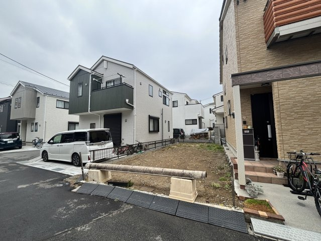 越谷市大沢4丁目土地の外観