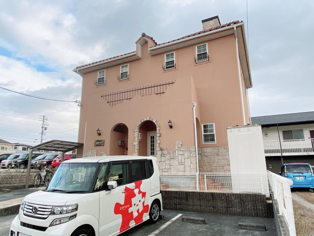 ティンカーベルの駐車場