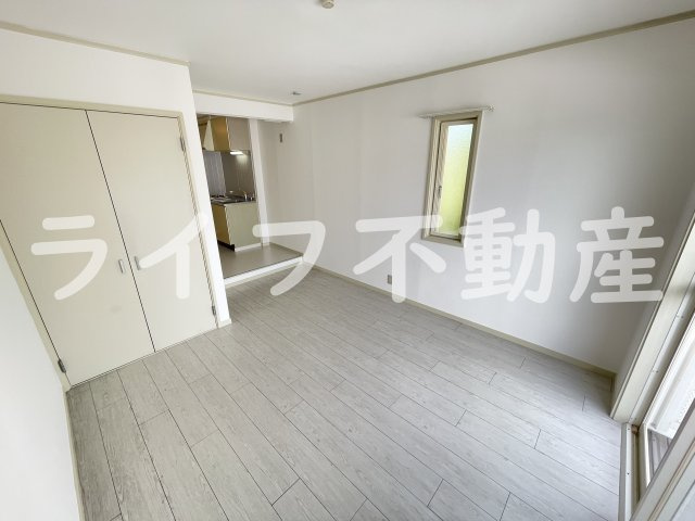 ビオス中小阪 A棟の居間・リビング|おしゃれな居間です