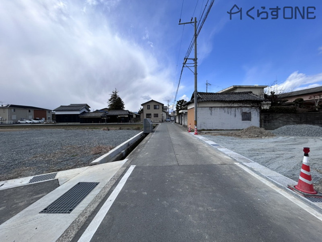 【前面道路含む現地写真】 | たつの市誉田町福田／6区画