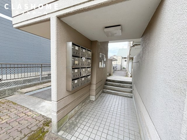 ソレイユ伊吹　　 刈谷市近郊の賃貸はクラスホーム刈谷店のエントランス