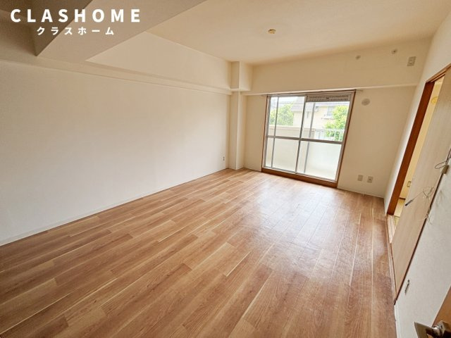 ソレイユ伊吹　　 刈谷市近郊の賃貸はクラスホーム刈谷店の居間・リビング