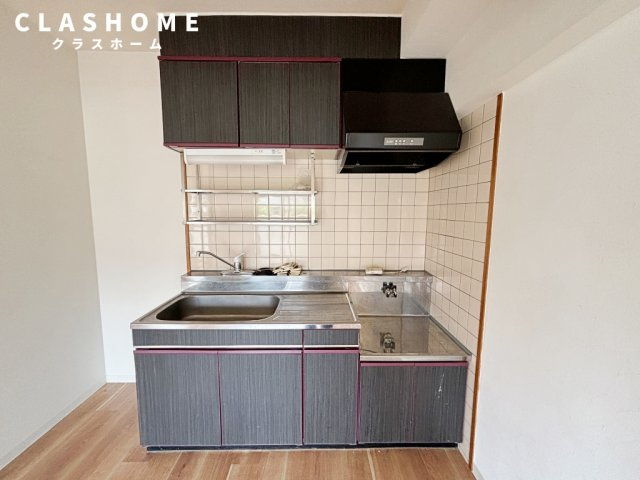 ソレイユ伊吹　　 刈谷市近郊の賃貸はクラスホーム刈谷店のキッチン