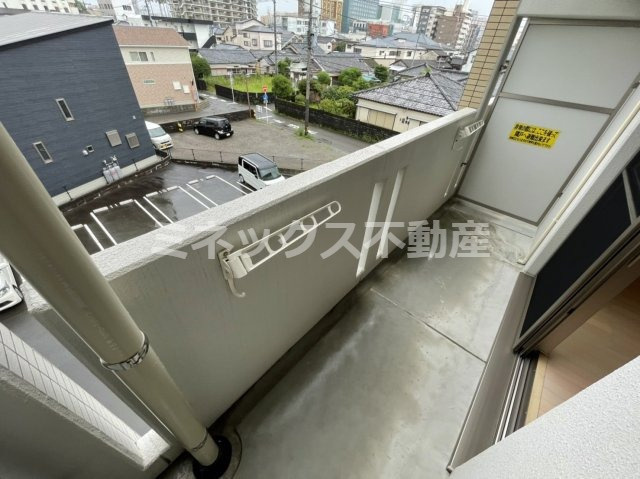【玄関】 | グランツリー | 同タイプのお部屋の写真。現況を優先します。