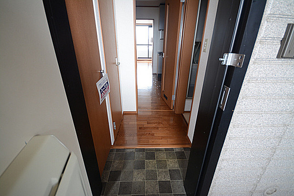 アズール羽衣の玄関|きれいな玄関です