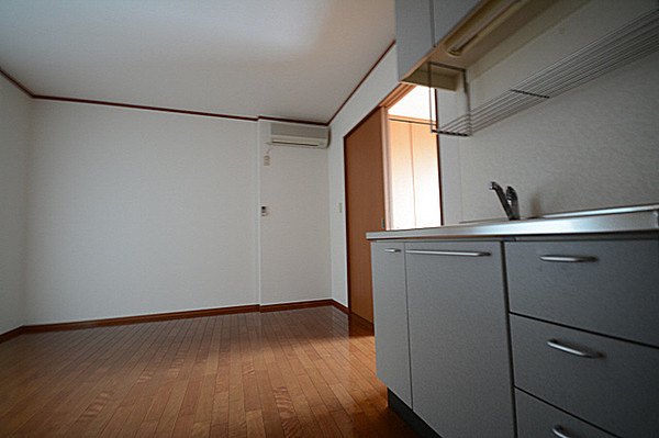 アズール羽衣の居間・リビング|おしゃれな居間です